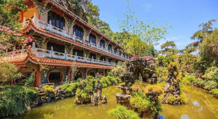 ザ パインズ ホテル Kampung Kuala Terla エクステリア 写真